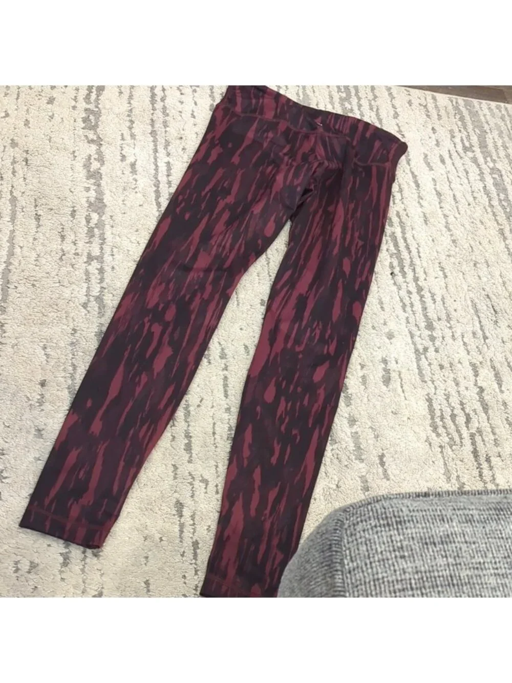 Lululemon Wunder Under Pant (Full-On Luon)Painted Animal Bordeaux Drama